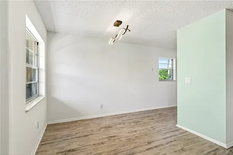 102 Royal Oak Drive Vero Beach FL 32962