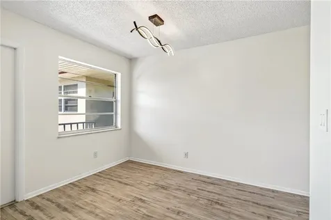 102 Royal Oak Drive Vero Beach FL 32962