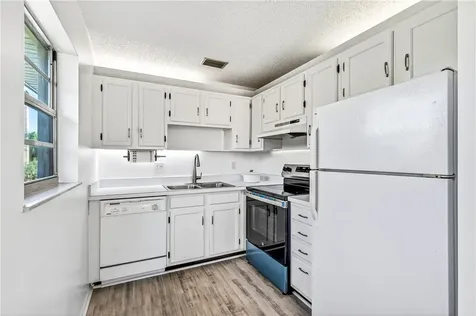 102 Royal Oak Drive Vero Beach FL 32962