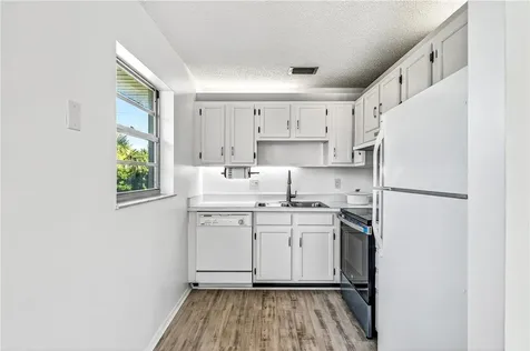 102 Royal Oak Drive Vero Beach FL 32962