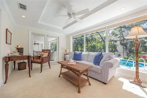 910 Seagrape Lane Vero Beach FL 32963