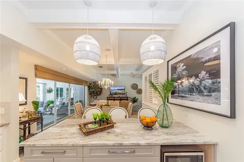910 Seagrape Lane Vero Beach FL 32963