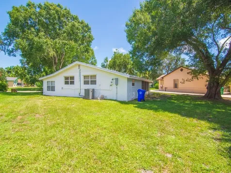517 Park Avenue Sebastian FL 32958