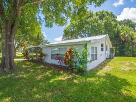 517 Park Avenue Sebastian FL 32958