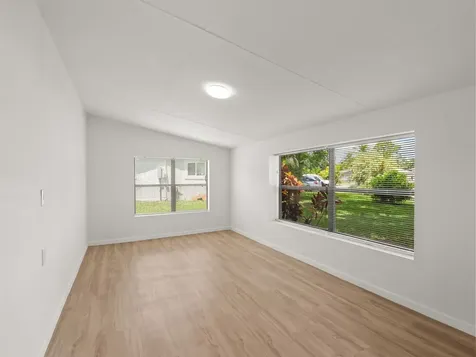 517 Park Avenue Sebastian FL 32958