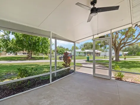 517 Park Avenue Sebastian FL 32958
