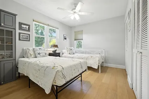 725 Acacia Road Vero Beach FL 32963