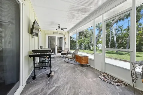 725 Acacia Road Vero Beach FL 32963