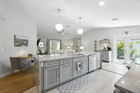 725 Acacia Road Vero Beach FL 32963