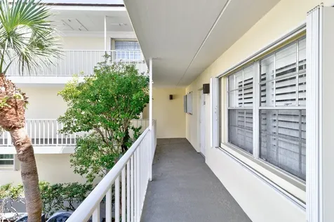 1441 Ocean Drive Vero Beach FL 32963