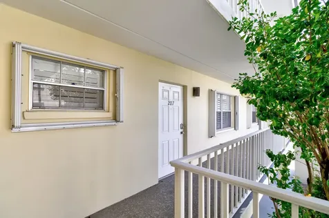 1441 Ocean Drive Vero Beach FL 32963