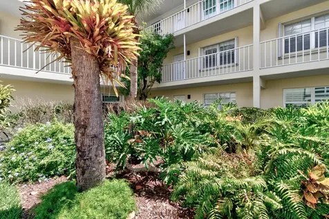 1441 Ocean Drive Vero Beach FL 32963