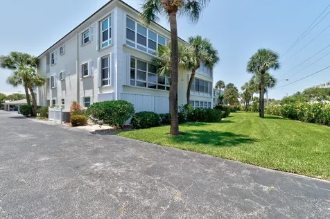 1441 Ocean Drive Vero Beach FL 32963