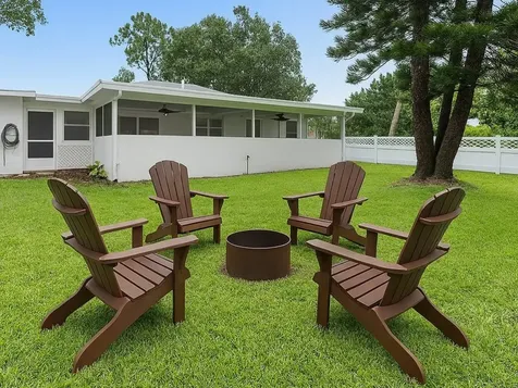 1305 35th Avenue Vero Beach FL 32960