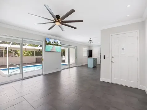 1305 35th Avenue Vero Beach FL 32960