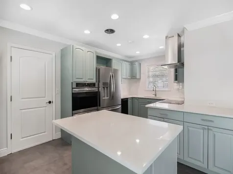 1305 35th Avenue Vero Beach FL 32960