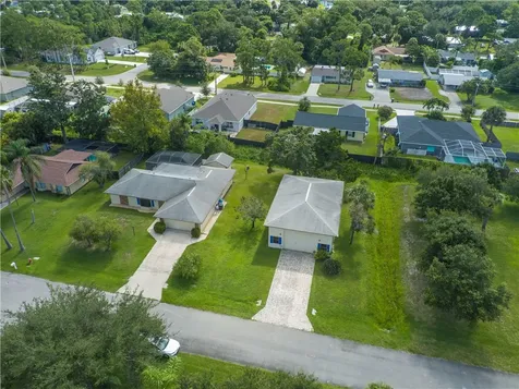 601 Glencove Street Sebastian FL 32958