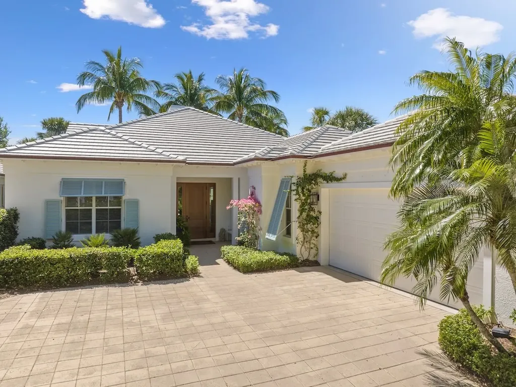 60 Caribe Way Vero Beach FL 32963