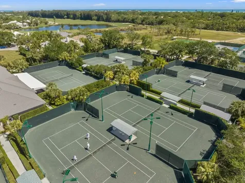 60 Caribe Way Vero Beach FL 32963
