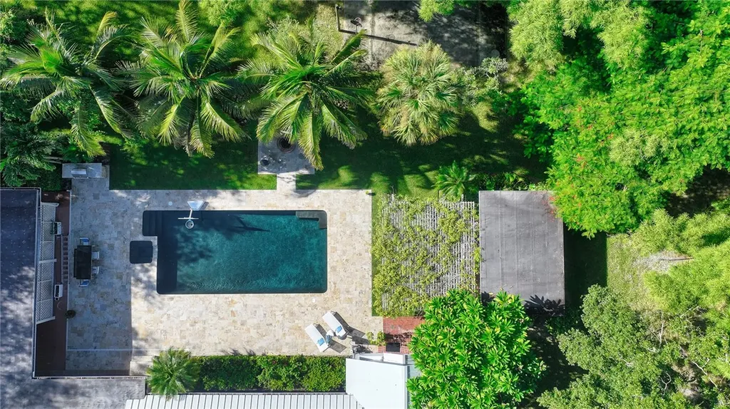 4429 16th Street Vero Beach FL 32966
