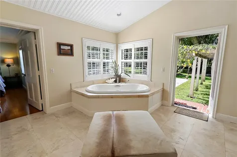 4429 16th Street Vero Beach FL 32966