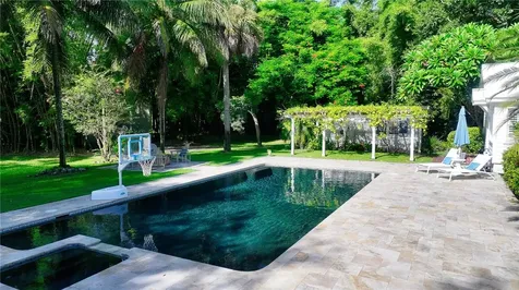4429 16th Street Vero Beach FL 32966