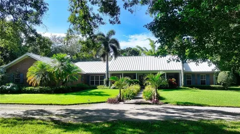 4429 16th Street Vero Beach FL 32966