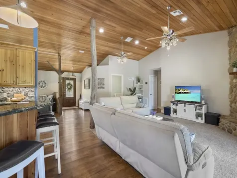 2125 Old Grove Road SW Vero Beach FL 32968
