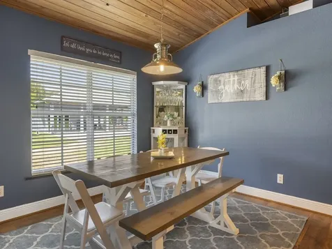 2125 Old Grove Road SW Vero Beach FL 32968