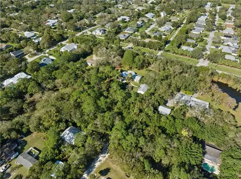 564 30th Avenue SW Vero Beach FL 32968