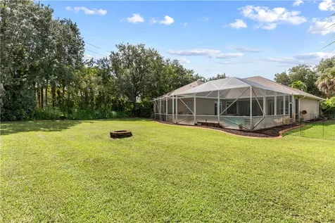 4406 6th Street SW Vero Beach FL 32968