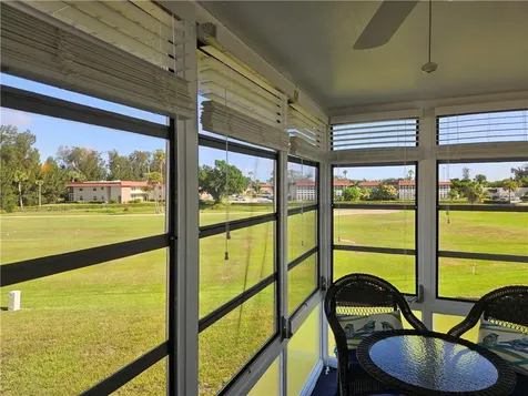 44 Woodland Drive Vero Beach FL 32962