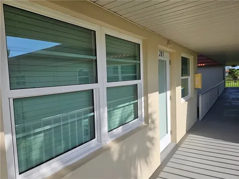 44 Woodland Drive Vero Beach FL 32962
