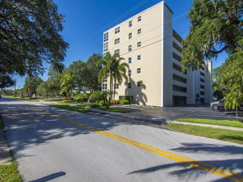 275 Date Palm Road Vero Beach FL 32963