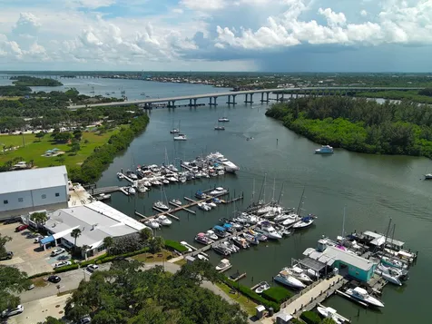 275 Date Palm Road Vero Beach FL 32963