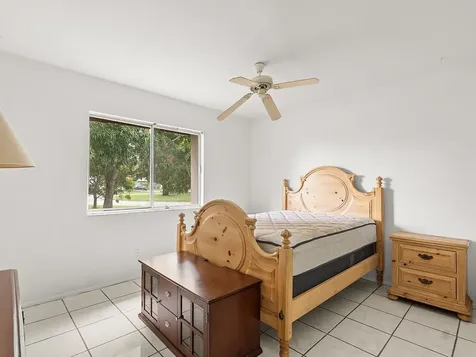 2395 8th Avenue SW Vero Beach FL 32962