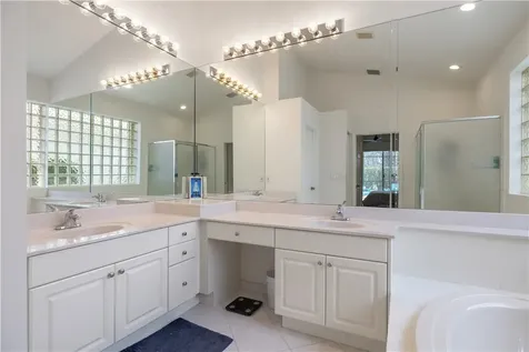 1506 SE Holyrood Lane Port St Lucie FL 34952