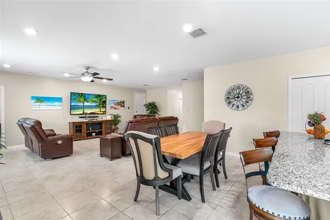 8176 101st Court Vero Beach FL 32967
