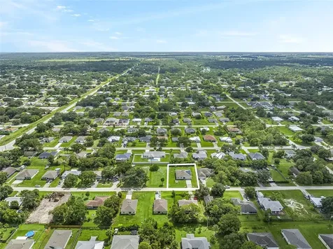 8176 101st Court Vero Beach FL 32967