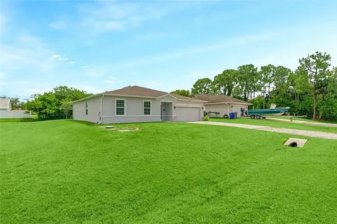 8176 101st Court Vero Beach FL 32967