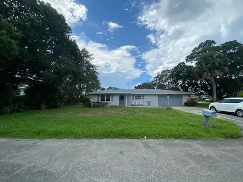 395 19th Street Vero Beach FL 32960