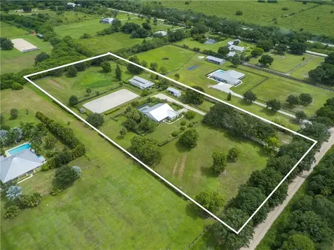8340 65th Street Vero Beach FL 32967