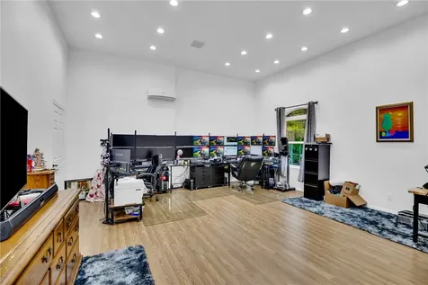 2206 Avilla Avenue Vero Beach FL 32960