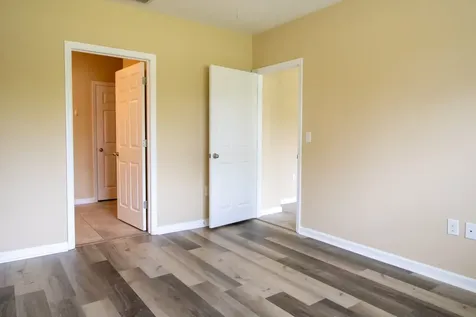 2716 Granville Manor SW Vero Beach FL 32968
