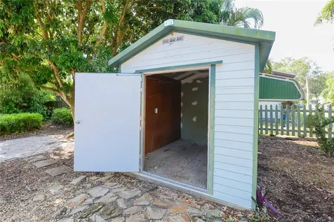 2075 14th Street SW Vero Beach FL 32962