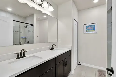 6105 Red Maple Manor Vero Beach FL 32966