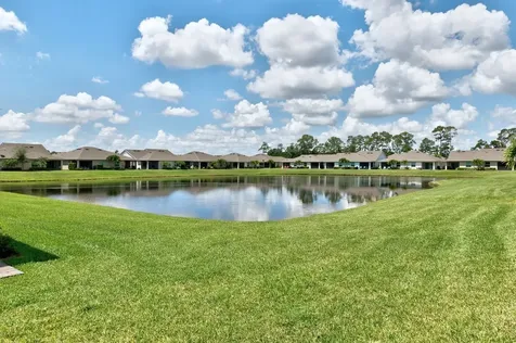 6105 Red Maple Manor Vero Beach FL 32966