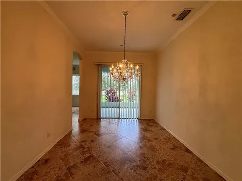 135 36th Court SW Vero Beach FL 32968