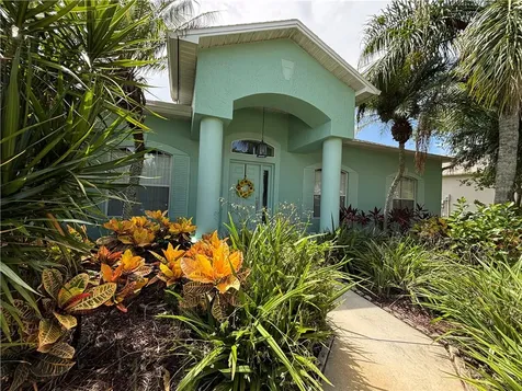 135 36th Court SW Vero Beach FL 32968