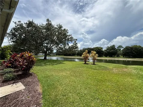 135 36th Court SW Vero Beach FL 32968
